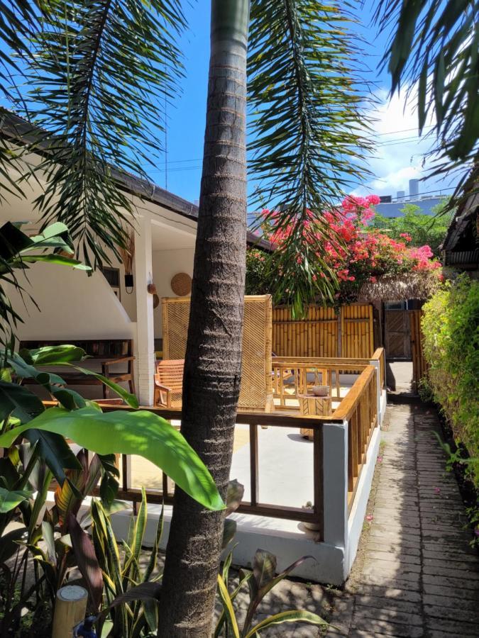 The Crafty Rooms Gili Air Exterior photo