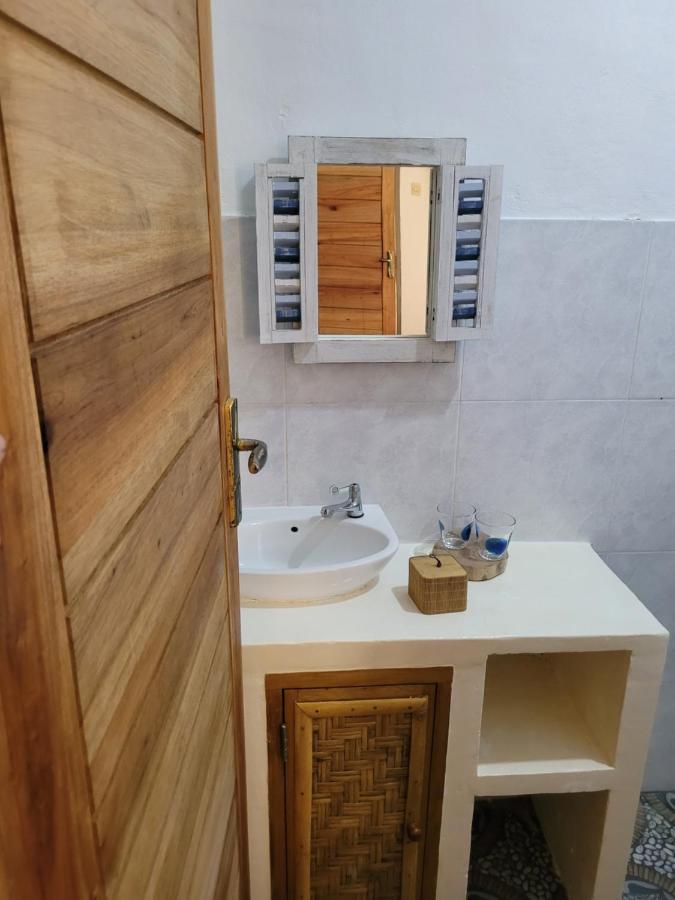 The Crafty Rooms Gili Air Exterior photo